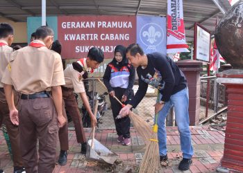 Sambut Hari Pramuka ke-64: Kwarcab Sukoharjo Gelar Kerja Bakti Bersama Jaga Kebersihan Sanggar Bakti