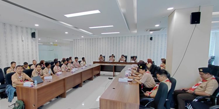 Dinas Komunikasi dan Informatika Kabupaten Sukoharjo bersama Kwarcab Sukoharjo Menyelenggarakan Sosialisasi Website dan Media Sosial