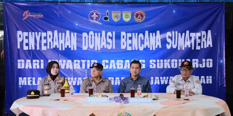 Wujud Kepedulian Pramuka: Kwarcab Sukoharjo menyerahkan Donasi Kemanusiaan Sumatera Melalui Kwarda Jawa Tengah