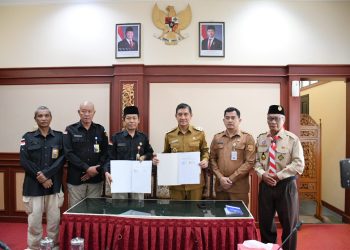 Kwartir Cabang Sukoharjo dan Bawaslu Kab. Sukoharjo Teken MoU, Perkuat Kolaborasi Pengawasan Partisipatif Pemilu.