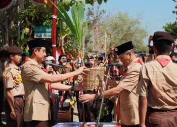 Sukoharjo Sambut Estafet Tunas Kelapa 2026: Tunas Kelapa Resmi Diterima Ka Kwarcab Sukoharjo di Tugu Jati Bedug