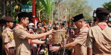 Sukoharjo Sambut Estafet Tunas Kelapa 2026: Tunas Kelapa Resmi Diterima Ka Kwarcab Sukoharjo di Tugu Jati Bedug